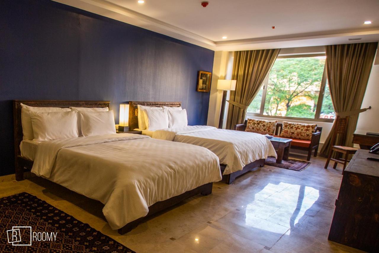 Roomy Signature Hotel, Iszlámábád Kültér fotó