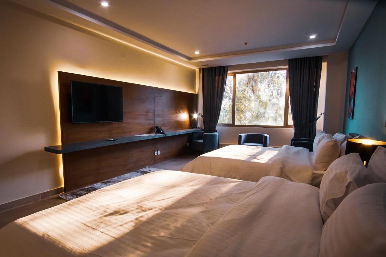 Roomy Signature Hotel, Iszlámábád Kültér fotó